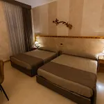 호텔 Gialletti 3*