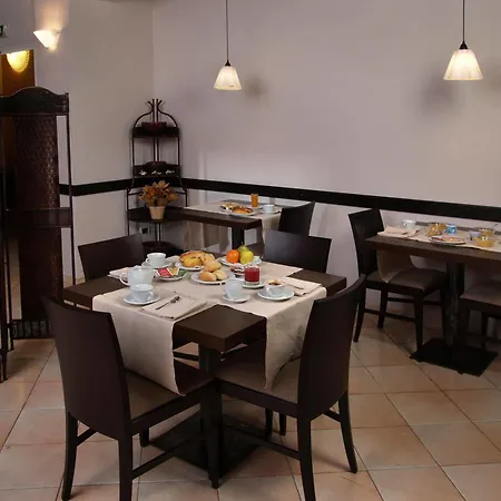 Gialletti Hotel 3*