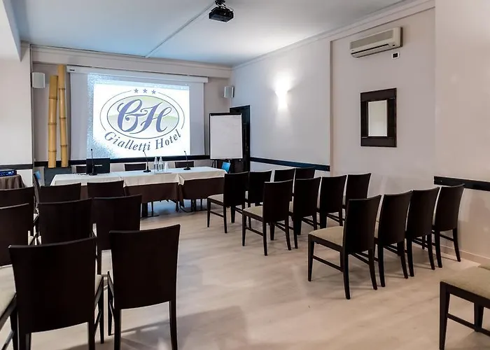 Gialletti فندق 3*